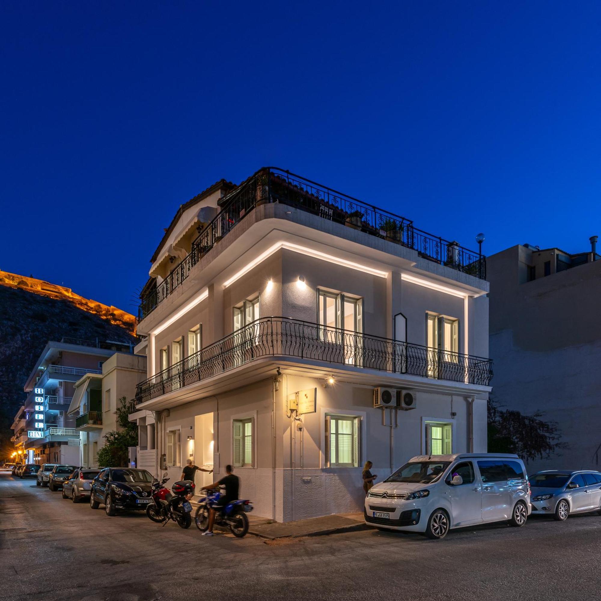 Casa Navarino By Immobilis Нафплион Екстериор снимка