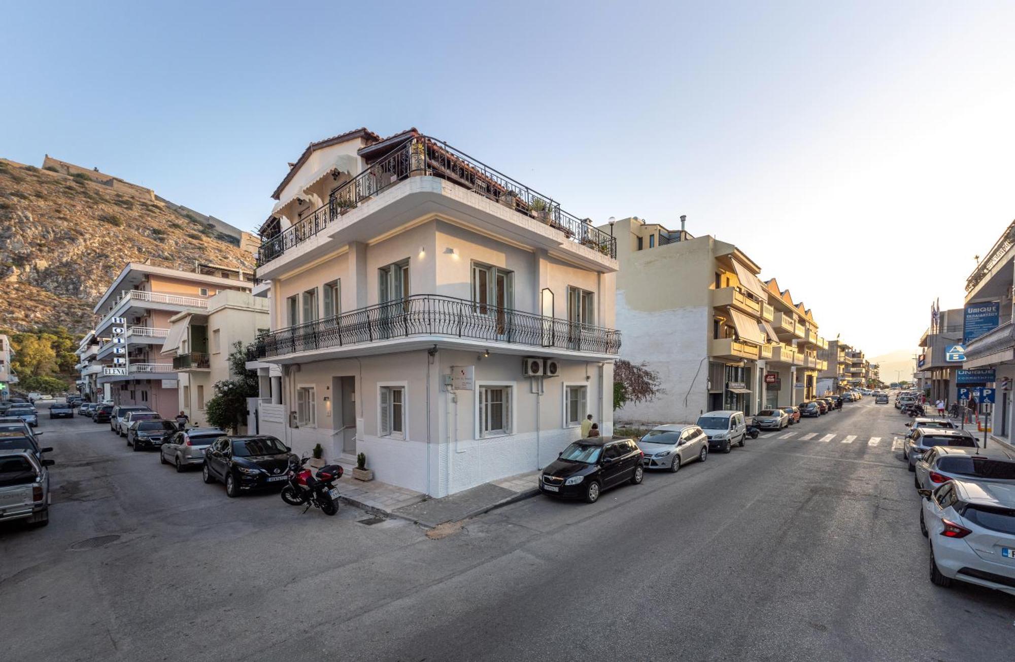 Casa Navarino By Immobilis Нафплион Екстериор снимка