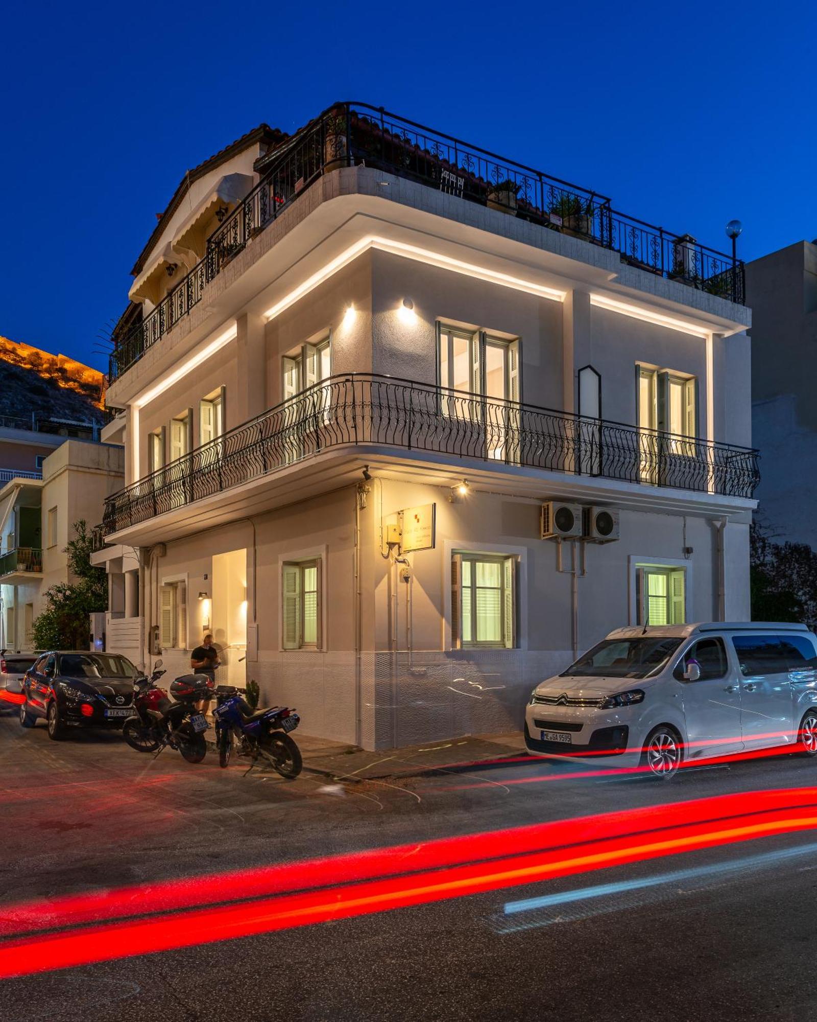 Casa Navarino By Immobilis Нафплион Екстериор снимка